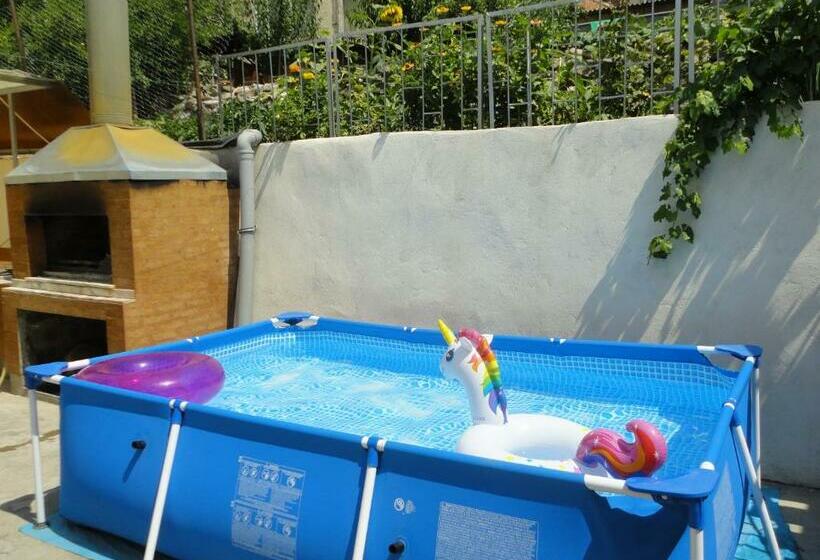 펜션 Like Home Guesthouse & Tours