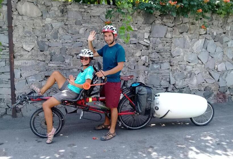 펜션 Like Home Guesthouse & Tours