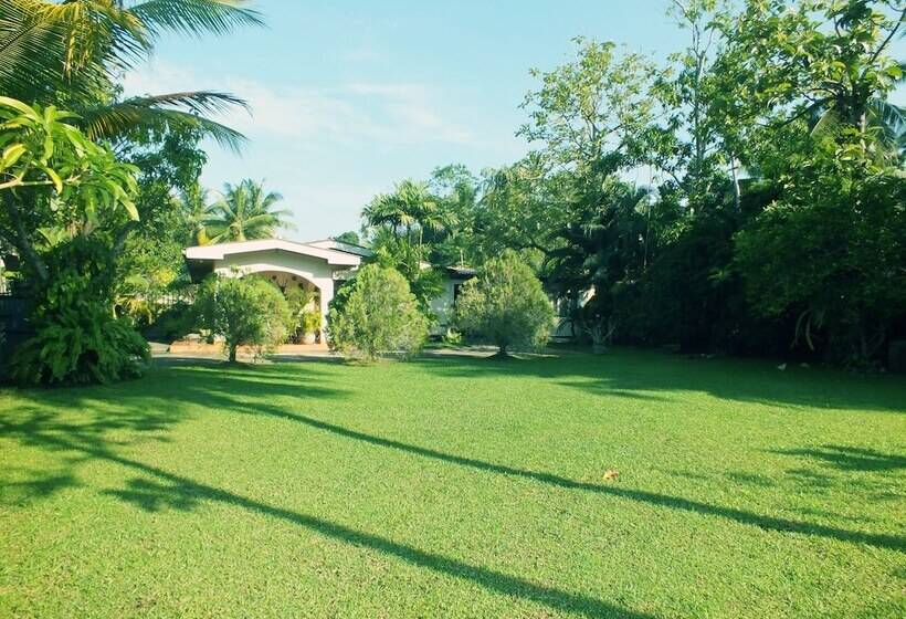 膳宿费 River Side Villa