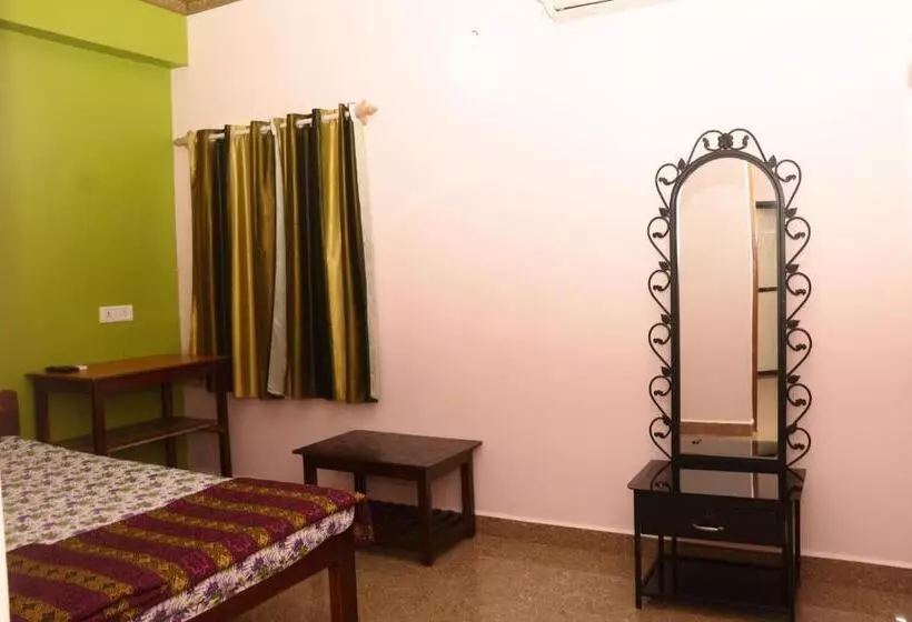 Majatalo Sai Guru Guest House