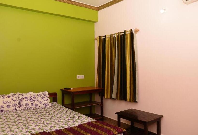 Pensjonat Sai Guru Guest House