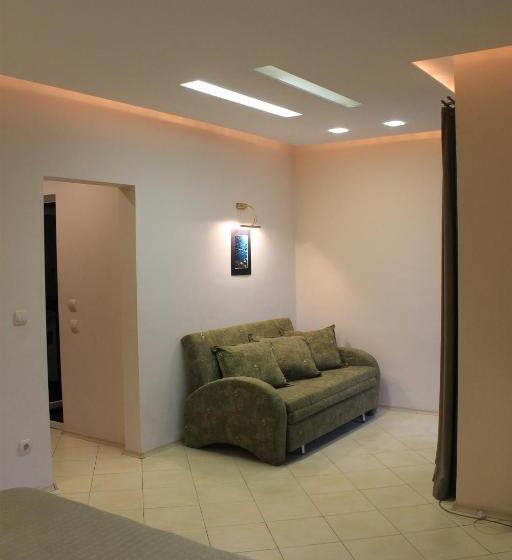 بنسيون Stela Guest House