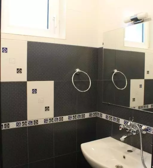 Majatalo Stela Guest House