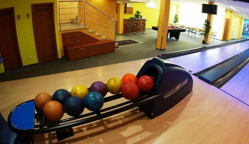 Port Club Pension & Restaurant