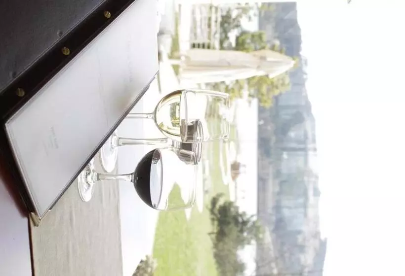 Port Club Pension & Restaurant