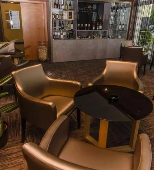 Port Club Pension & Restaurant