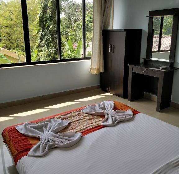 Yoyo Goa, The Apartment