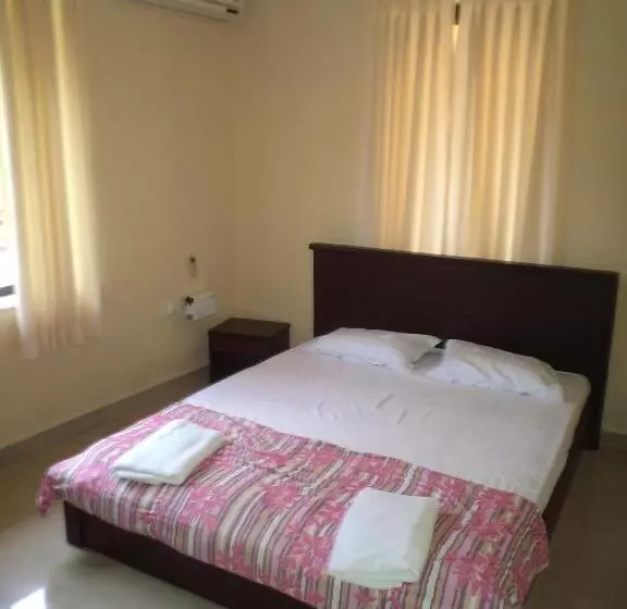 Yoyo Goa, The Apartment