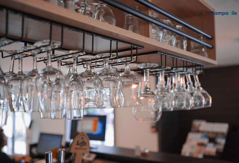 酒店 Campanile Troyes Sud  Bucheres