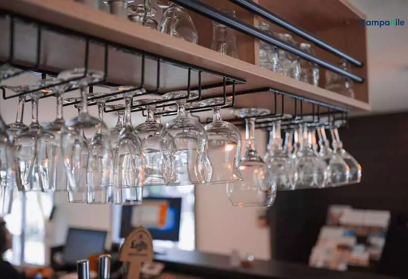 호텔 Campanile Troyes Sud  Bucheres