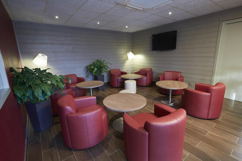 酒店 Campanile Troyes Sud  Bucheres