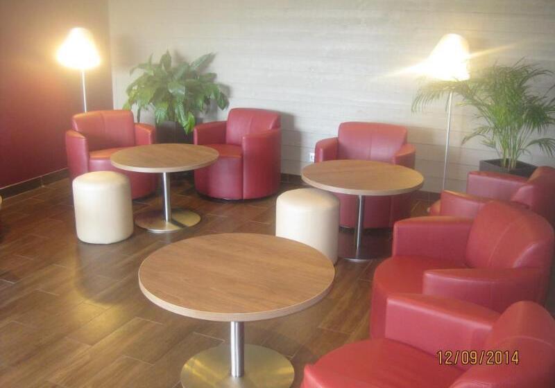 酒店 Campanile Troyes Sud  Bucheres