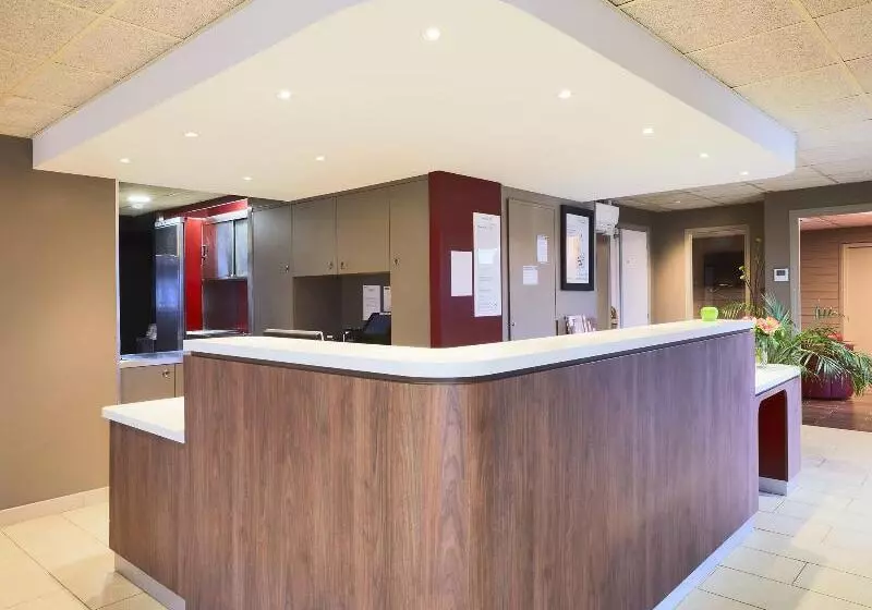 호텔 Campanile Troyes Sud  Bucheres