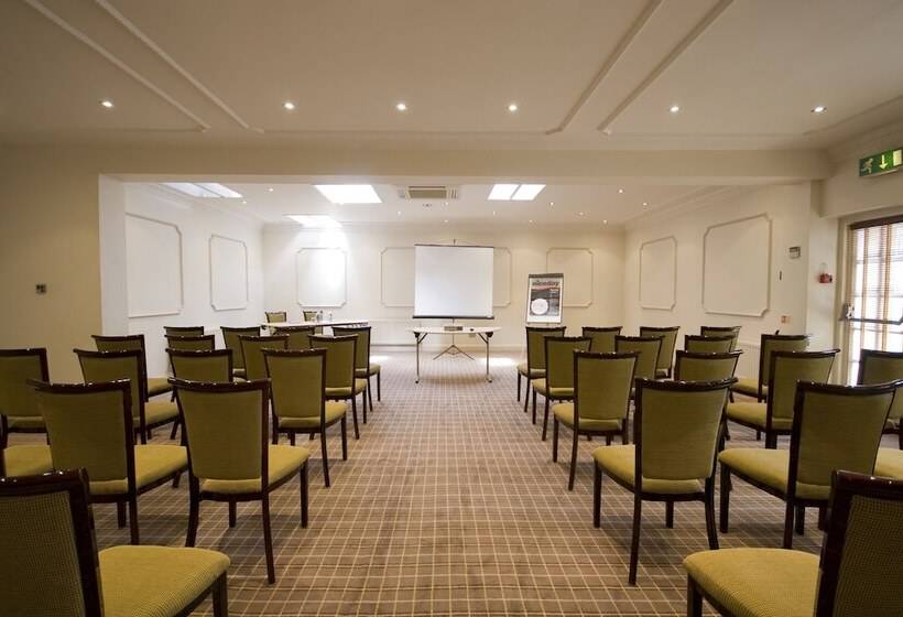 فندق Cotswold Lodge