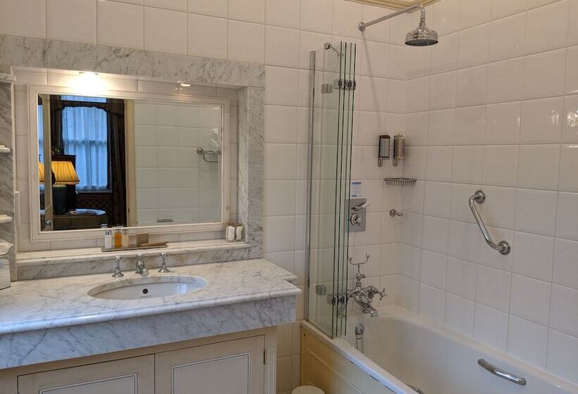 فندق Cotswold Lodge