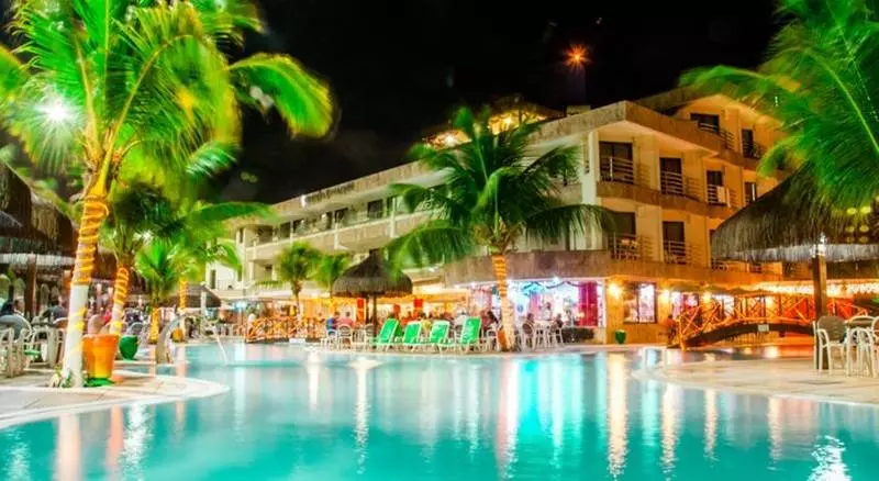 Отель Esmeralda Praia