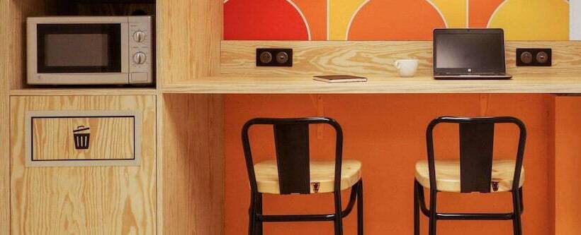 هتل Première Classe Lille Sud Henin Beaumont