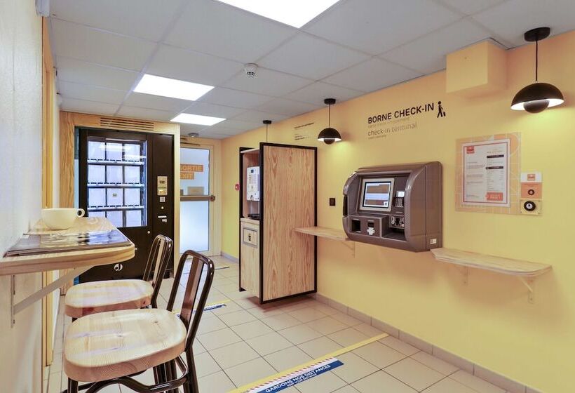 هتل Première Classe Lille Sud Henin Beaumont