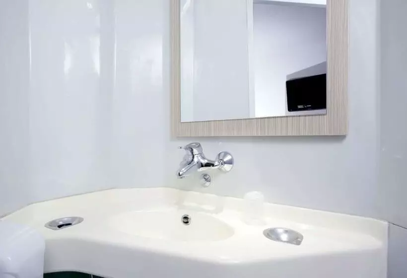 ホテル Premiere Classe Montauban