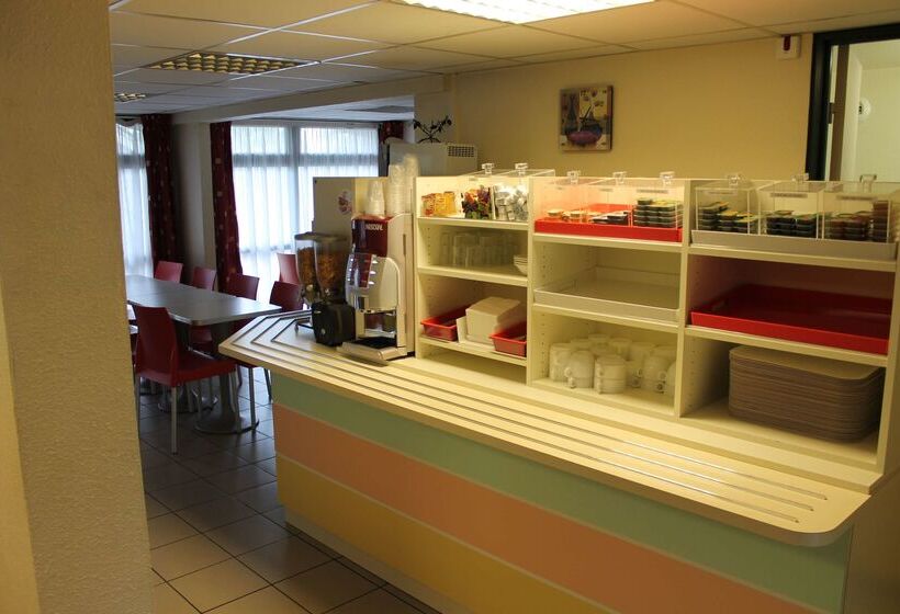 ホテル Premiere Classe Saint Ouen L Aumone