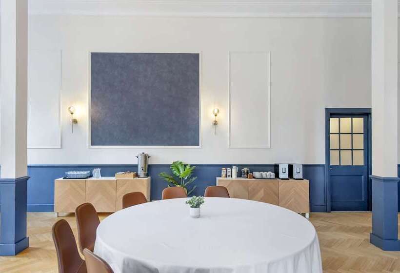 Radisson Blu Hotel, Perth