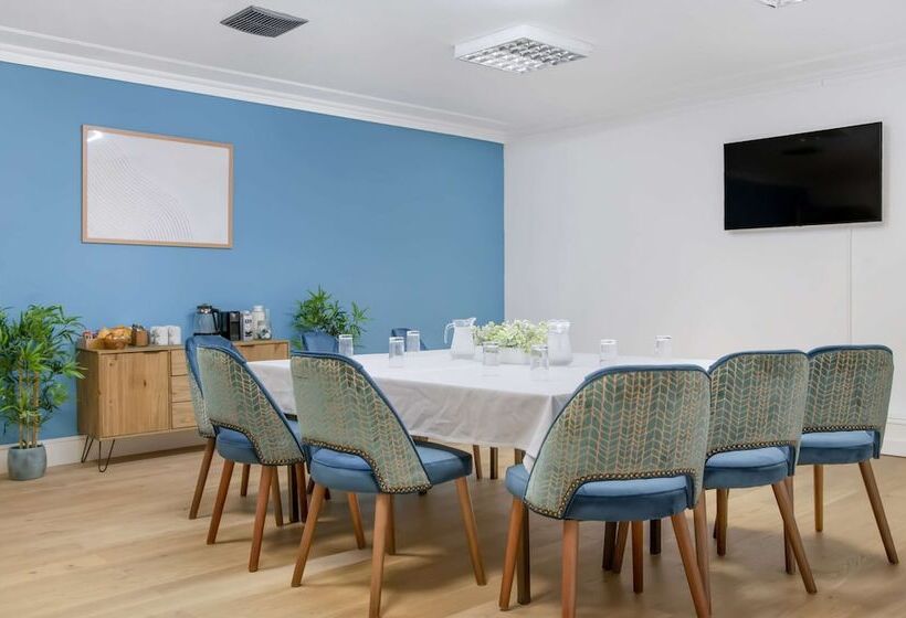 Radisson Blu Hotel, Perth