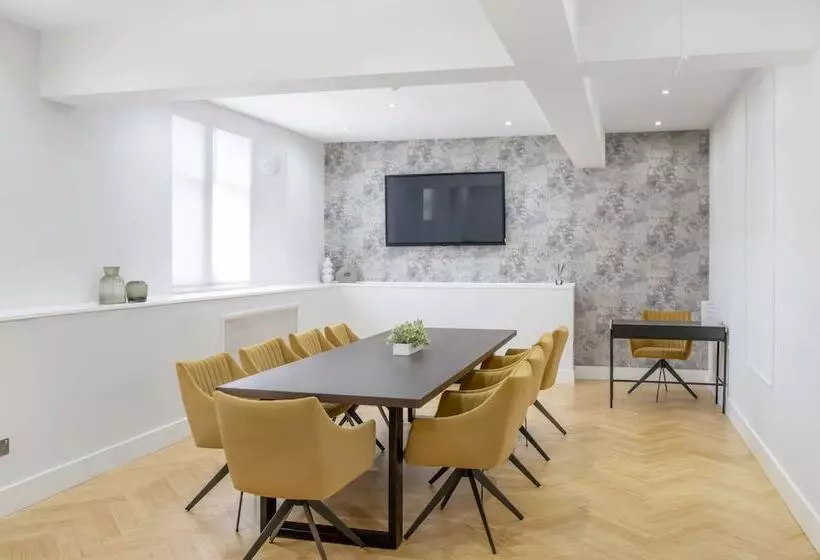 Radisson Blu Hotel, Perth