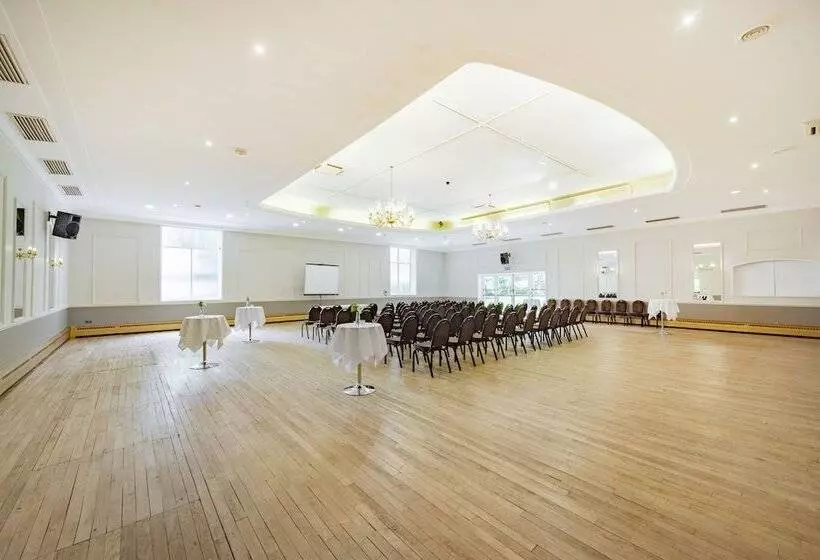 Radisson Blu Hotel, Perth