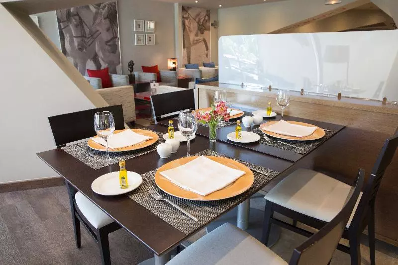 هتل Ribera De Triana Reopening!