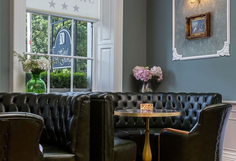 酒店 St George By Nina