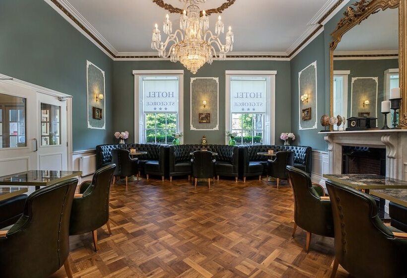 酒店 St George By Nina