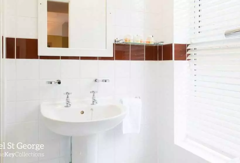 酒店 St George By Nina