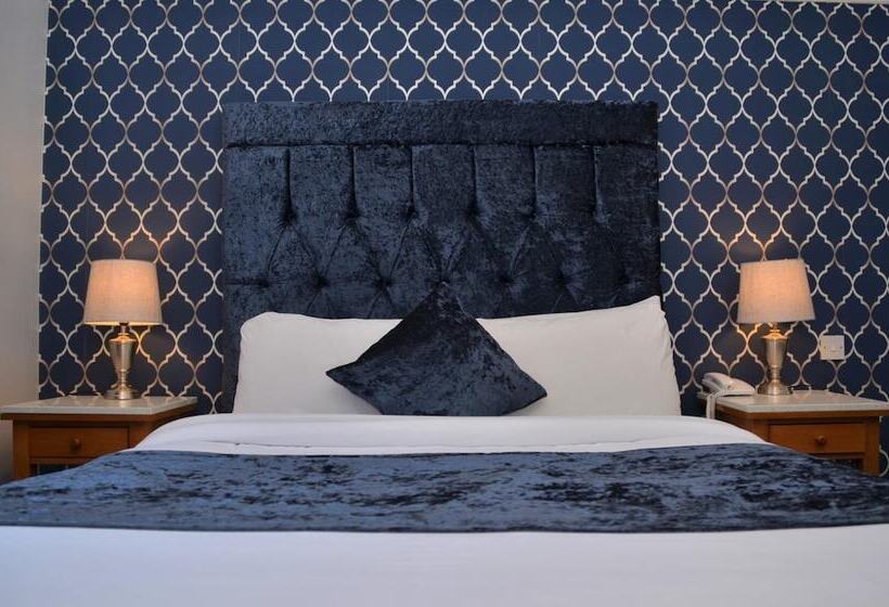 酒店 St George By Nina