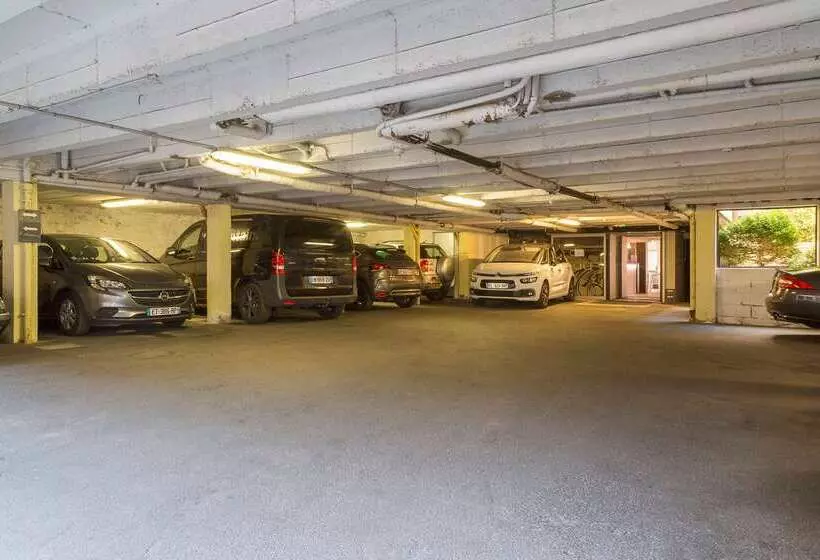 בית מלון כפרי Du Château Dinan Originals Boutique