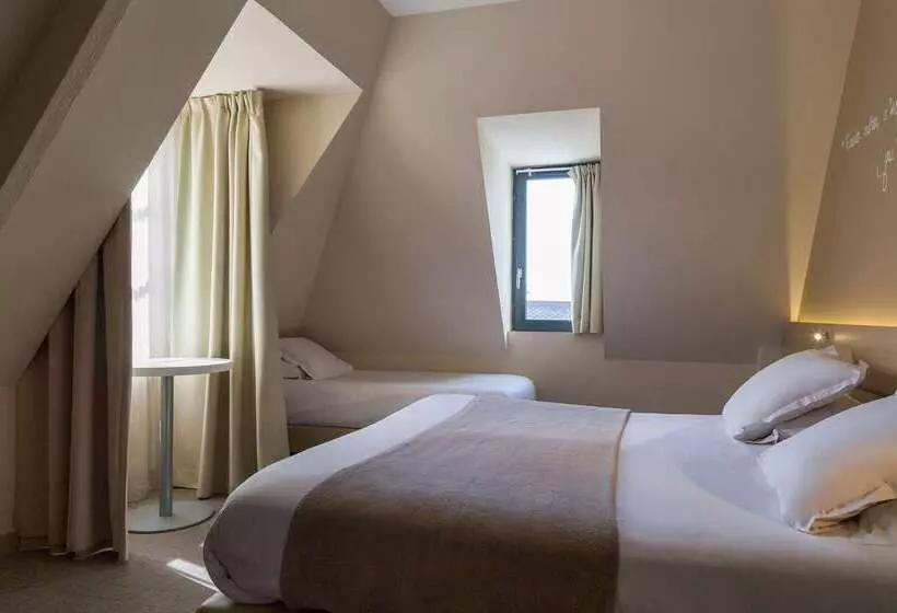 בית מלון כפרי Du Château Dinan Originals Boutique