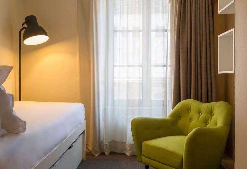 Hotel Du Château Dinan  Originals Boutique