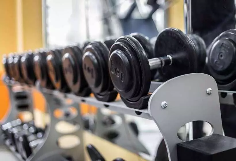 هتل The Trafalgar St. James London, Curio Collection By Hilton