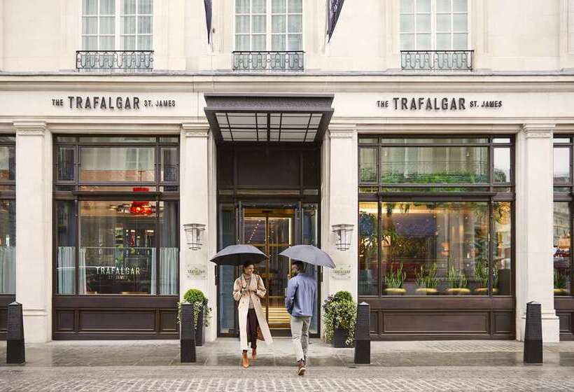 هتل The Trafalgar St. James London, Curio Collection By Hilton