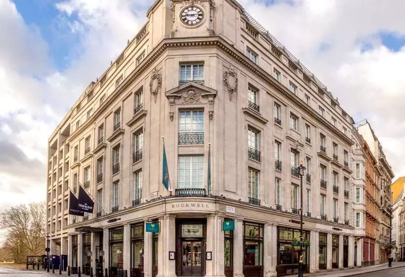 هتل The Trafalgar St. James London, Curio Collection By Hilton