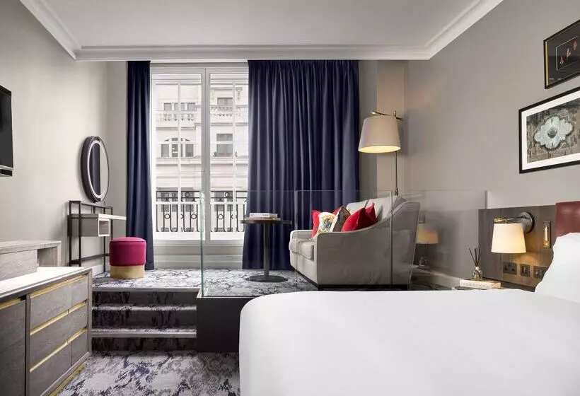 هتل The Trafalgar St. James London, Curio Collection By Hilton