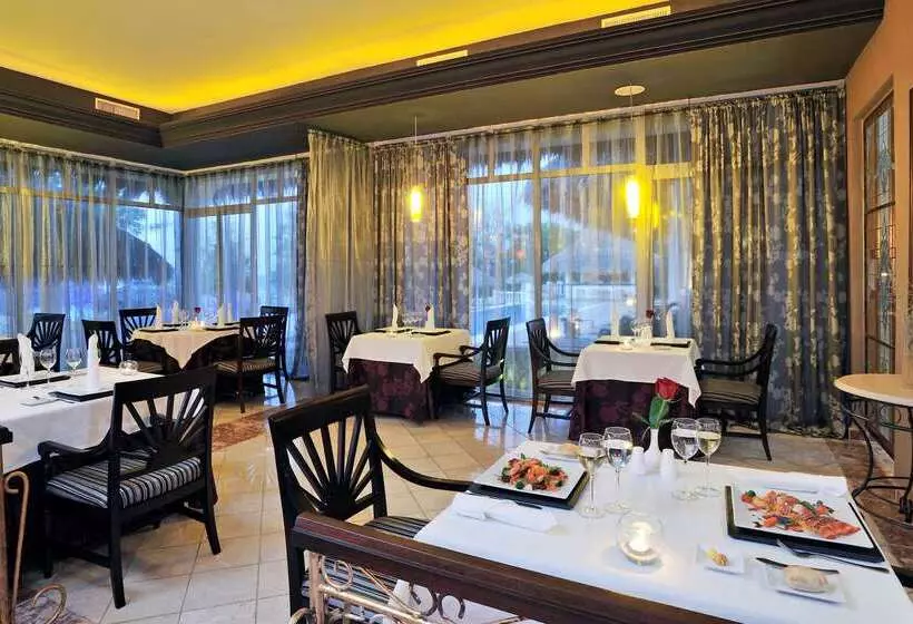 Paradisus Rio de Oro Resort & Spa