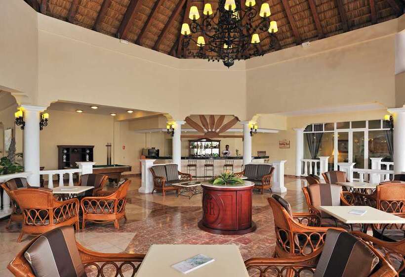 Paradisus Rio de Oro Resort & Spa