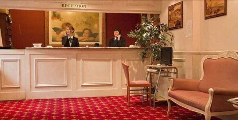 Sorrento Hotel & Restaurant