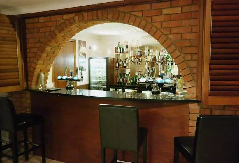 Sorrento Hotel & Restaurant