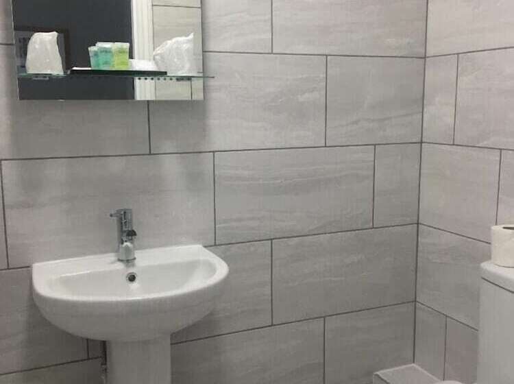 Sorrento Hotel & Restaurant