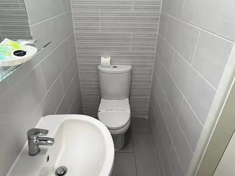 Sorrento Hotel & Restaurant