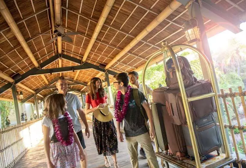 Universal's Loews Royal Pacific Resort