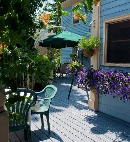 Retkeilymaja Port Albert Inn