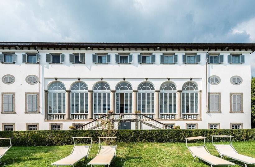 Tenuta Guinigi Antico Borgo Di Matraia   Exclusive Holidays Apartments & Pool