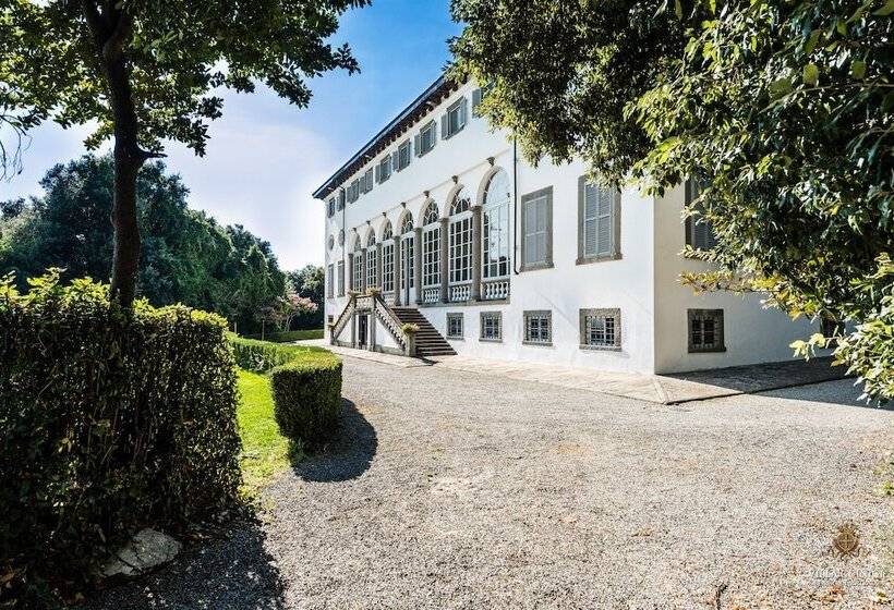 Tenuta Guinigi Antico Borgo Di Matraia   Exclusive Holidays Apartments & Pool